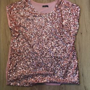 Women’s short sleeved sequined top